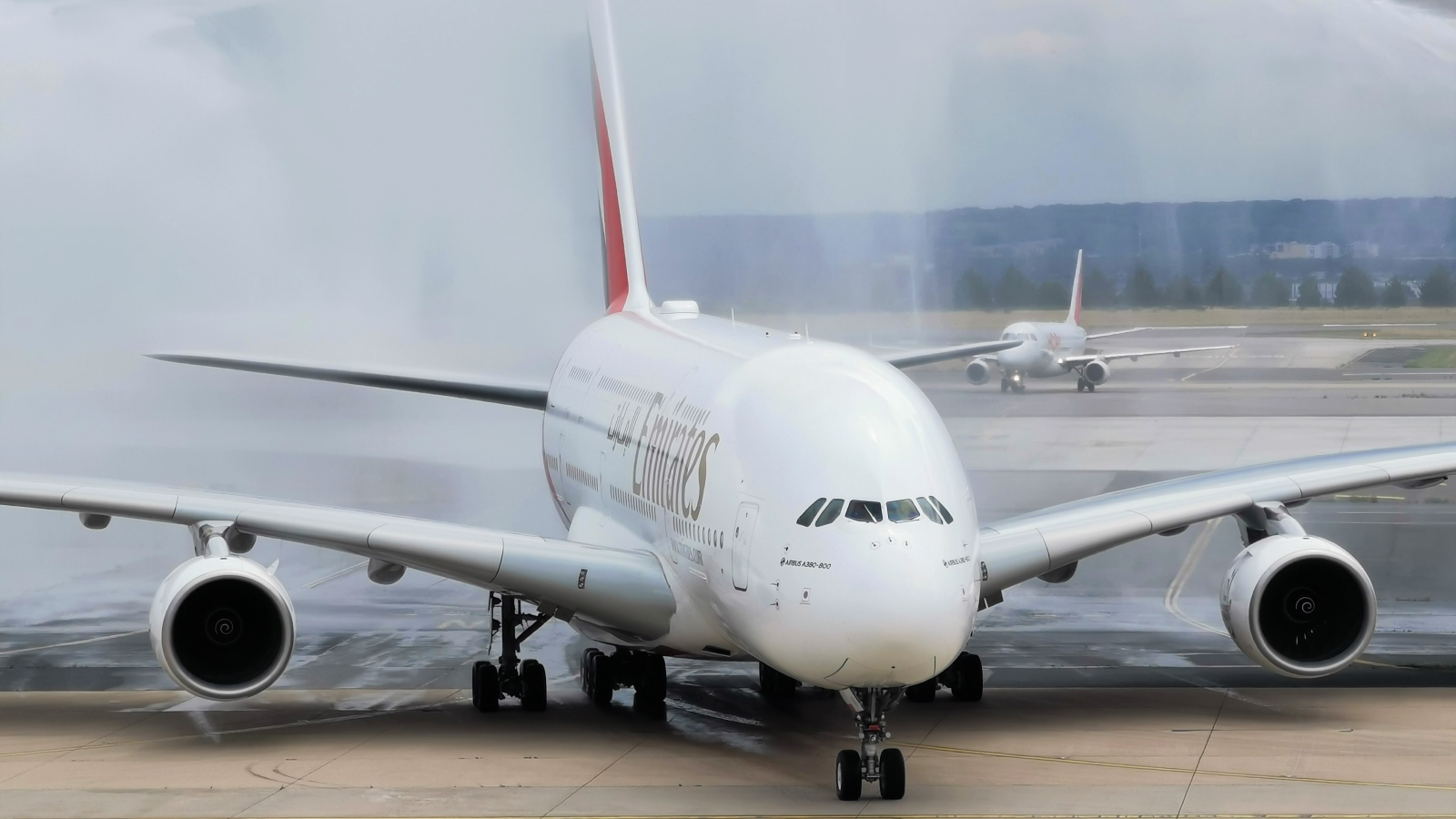 Emirates signe le retour de l'A380 à Paris : reportage vidéo
