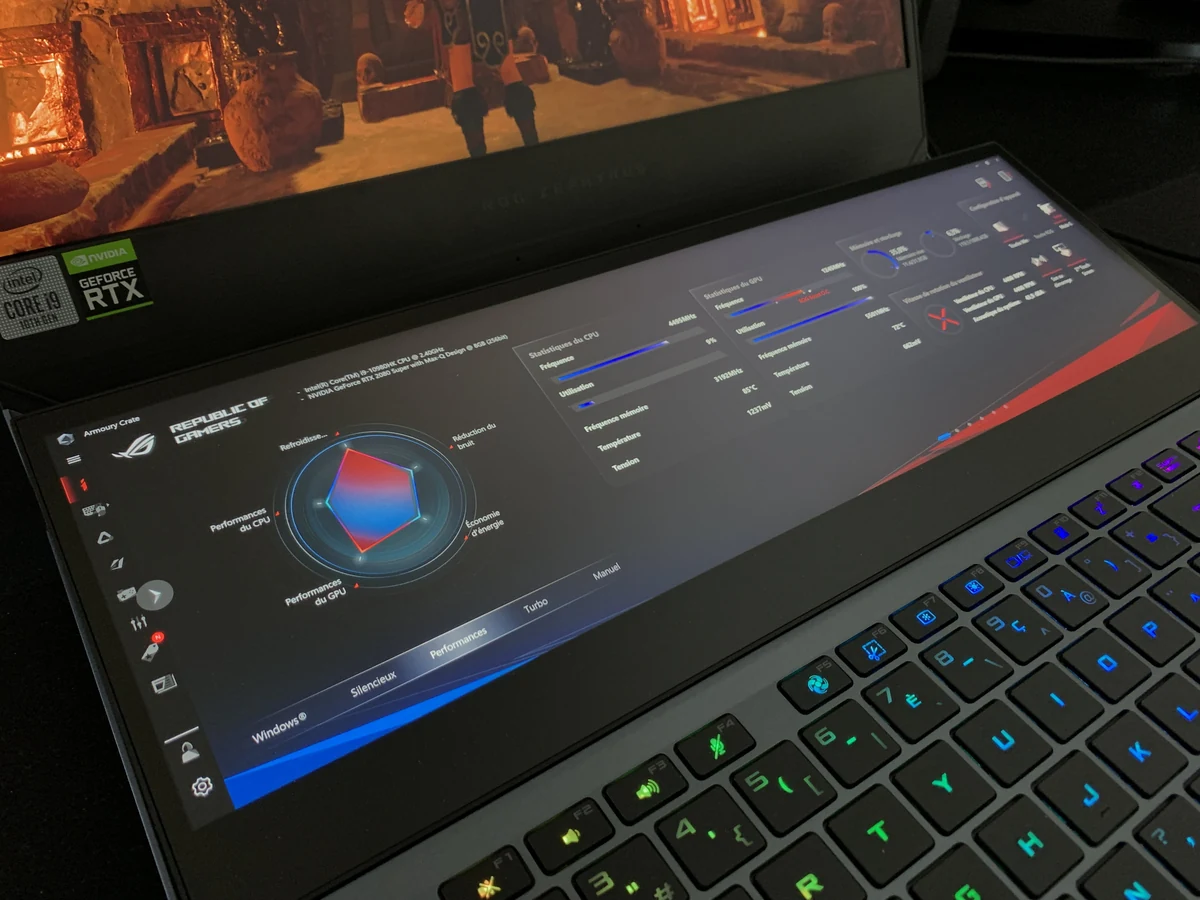 Asus ROG Zephyrus Duo © © Nathan Le Gohlisse pour Clubic