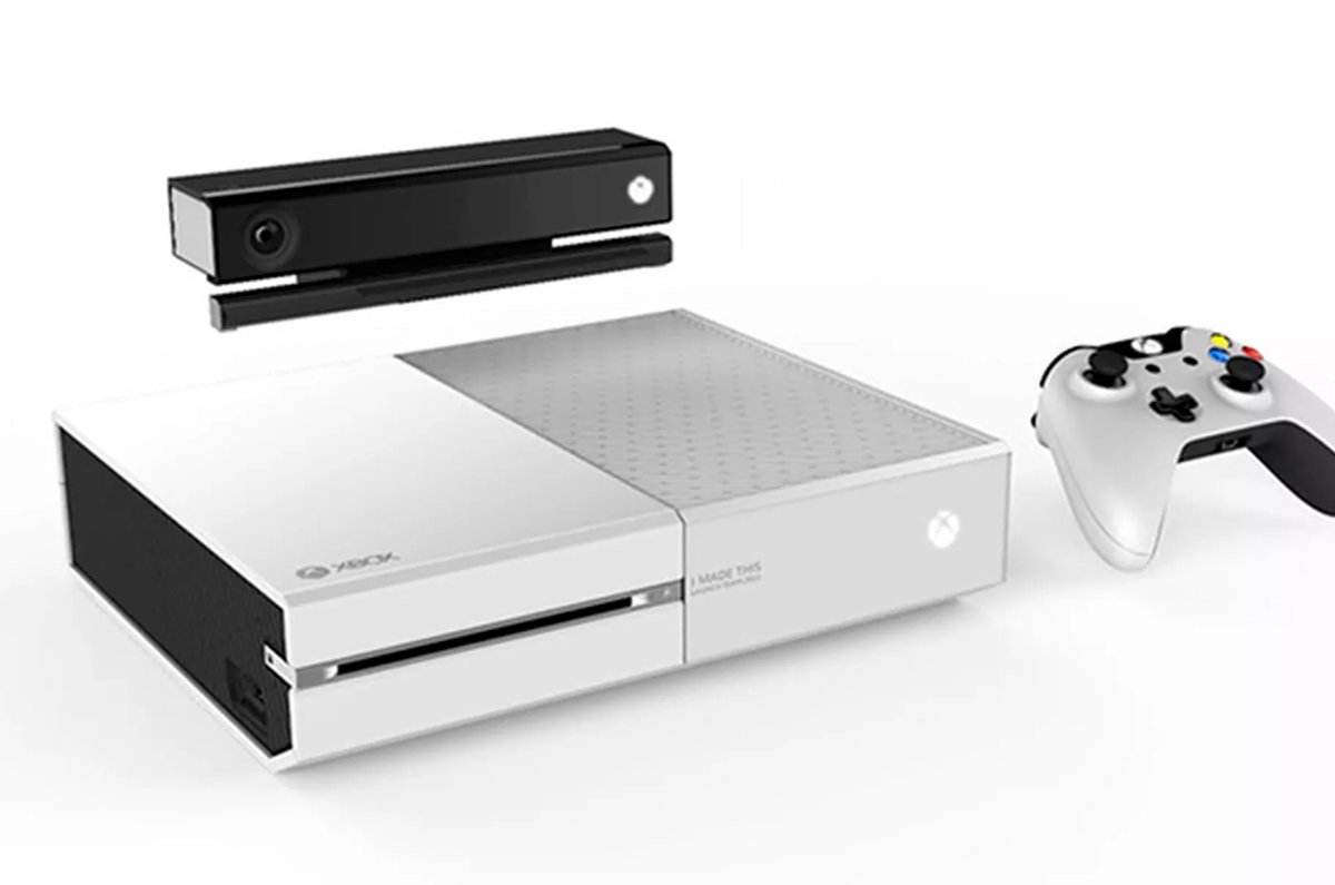 La Xbox One blanche réservée aux employés de Microsoft. © The Verge