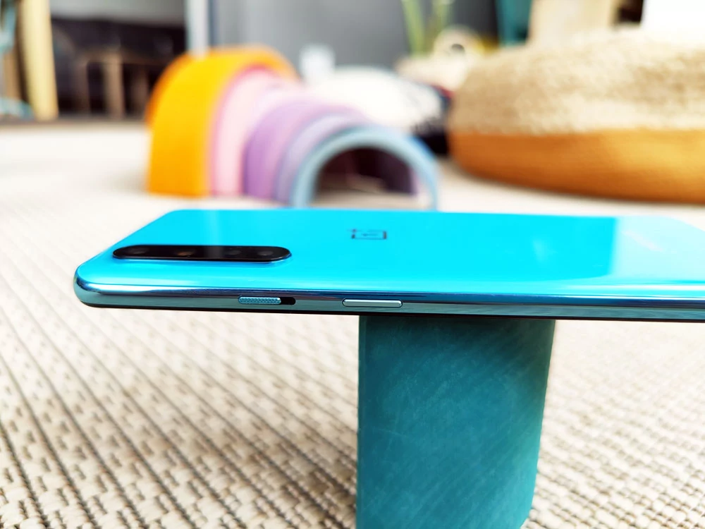OnePlus Nord Alert Slider © Gabriel Manceau