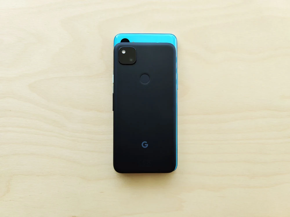 oneplus nord google pixel 4a © Gabriel Manceau