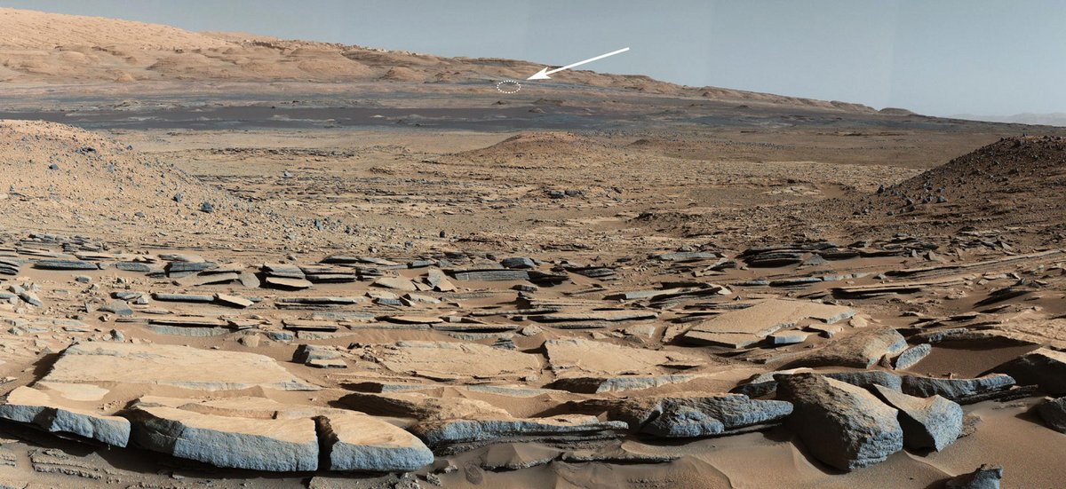 Curiosity se situe aujourd&#039;hui dans (ou très proche de) ce cercle blanc. Crédits NASA/JPL-Caltech 