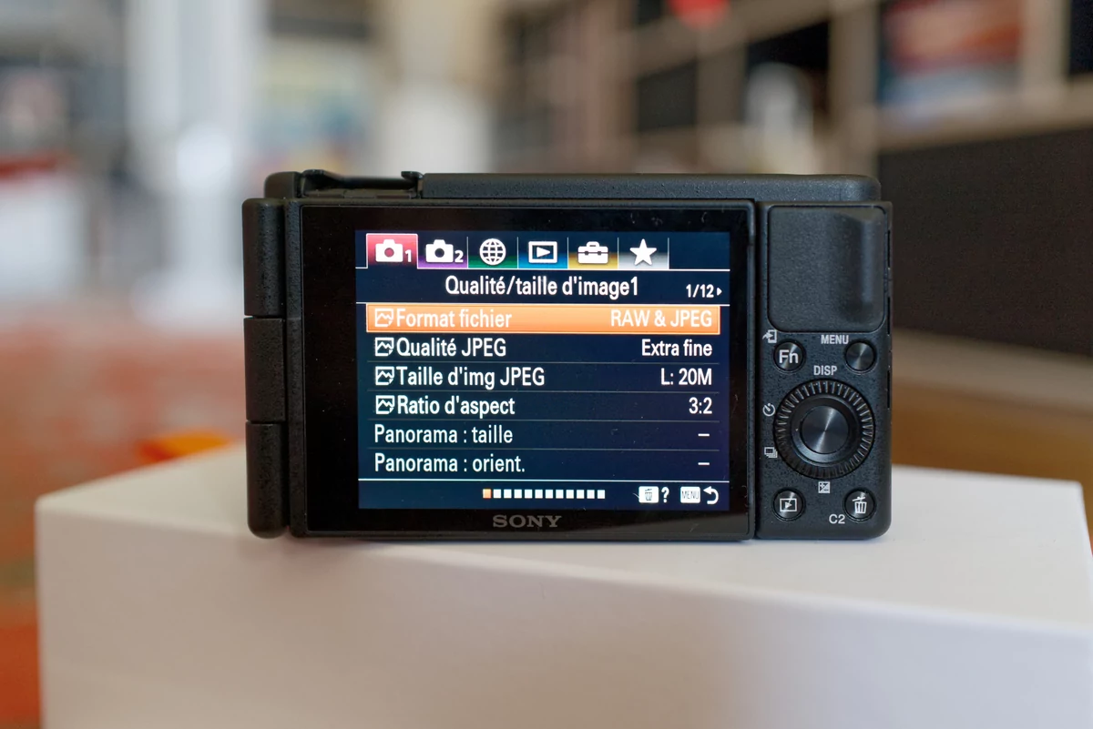 Sony ZV-1 écran © Clubic - MM