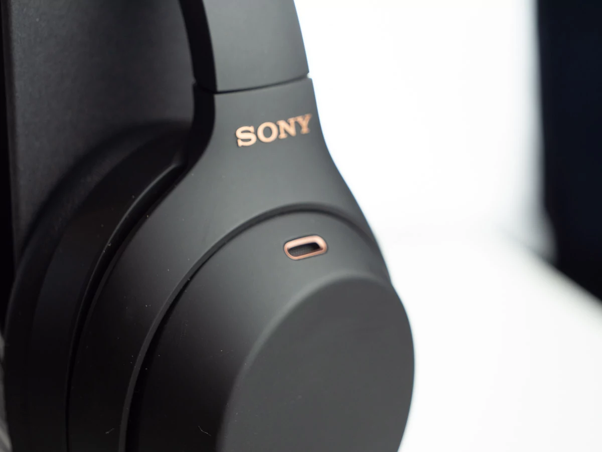 Test Sony Wh 1000xm4 Un Grand Casque Marque Par De Faibles Progres