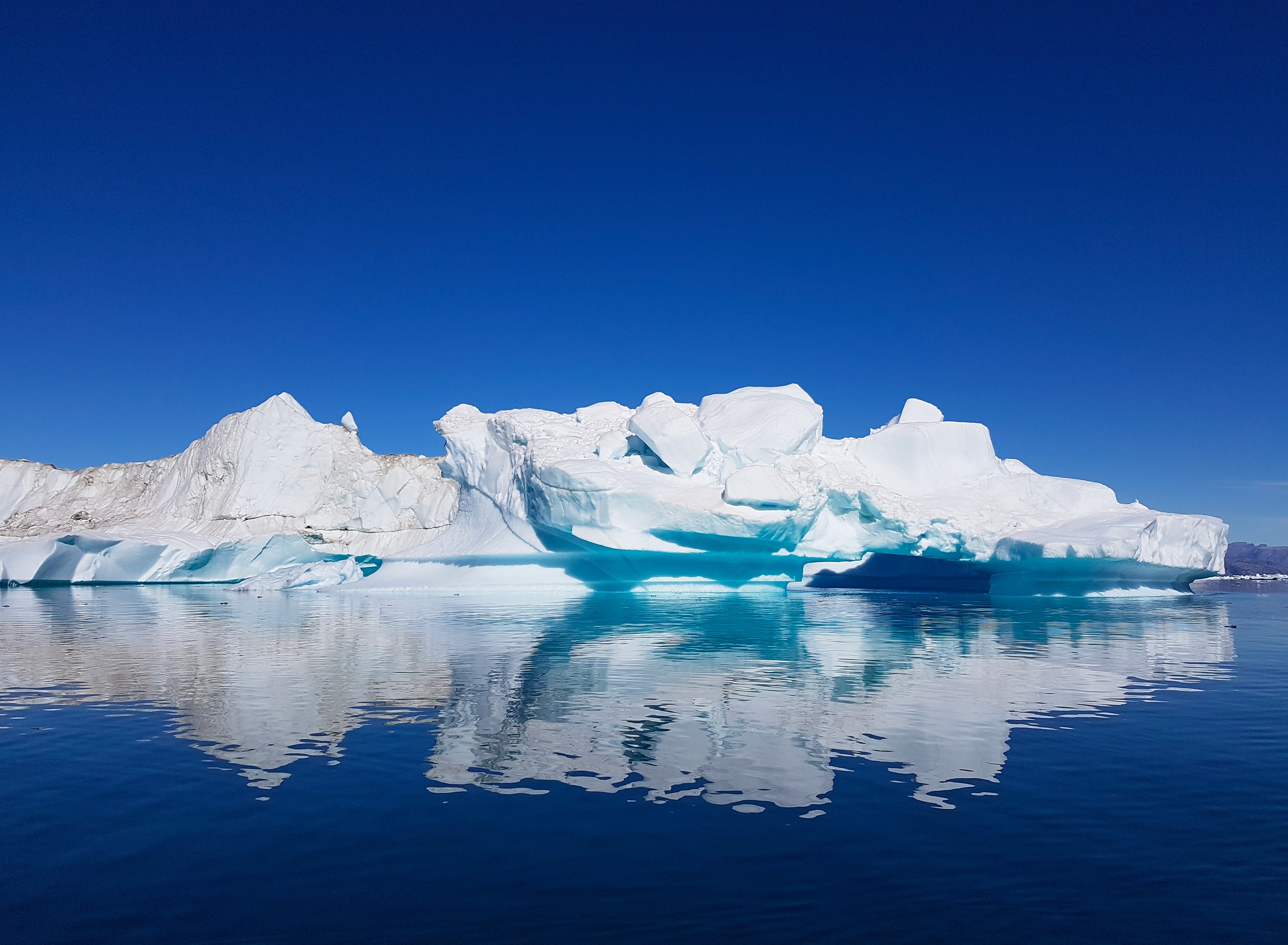 Au Groenland, la fonte des glaces atteint de nouveaux records