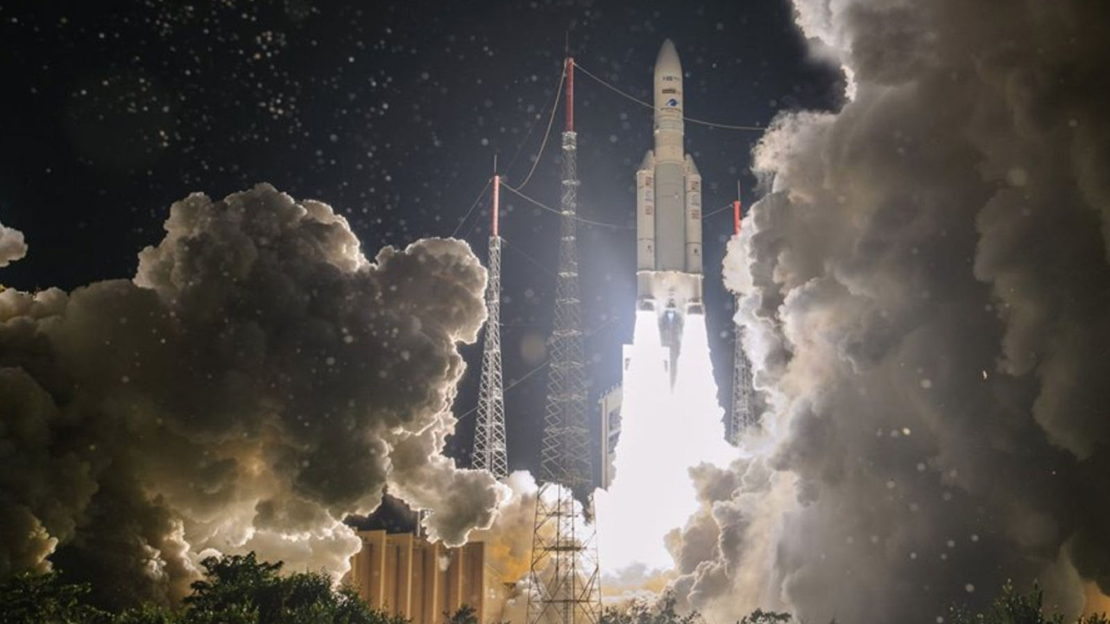 Premier décollage post-pandémie réussi pour Ariane 5