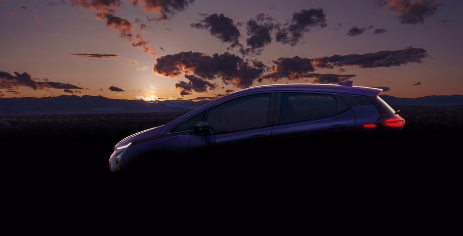 Chevrolet Bolt électrique : deux nouvelles versions teasées par General Motors