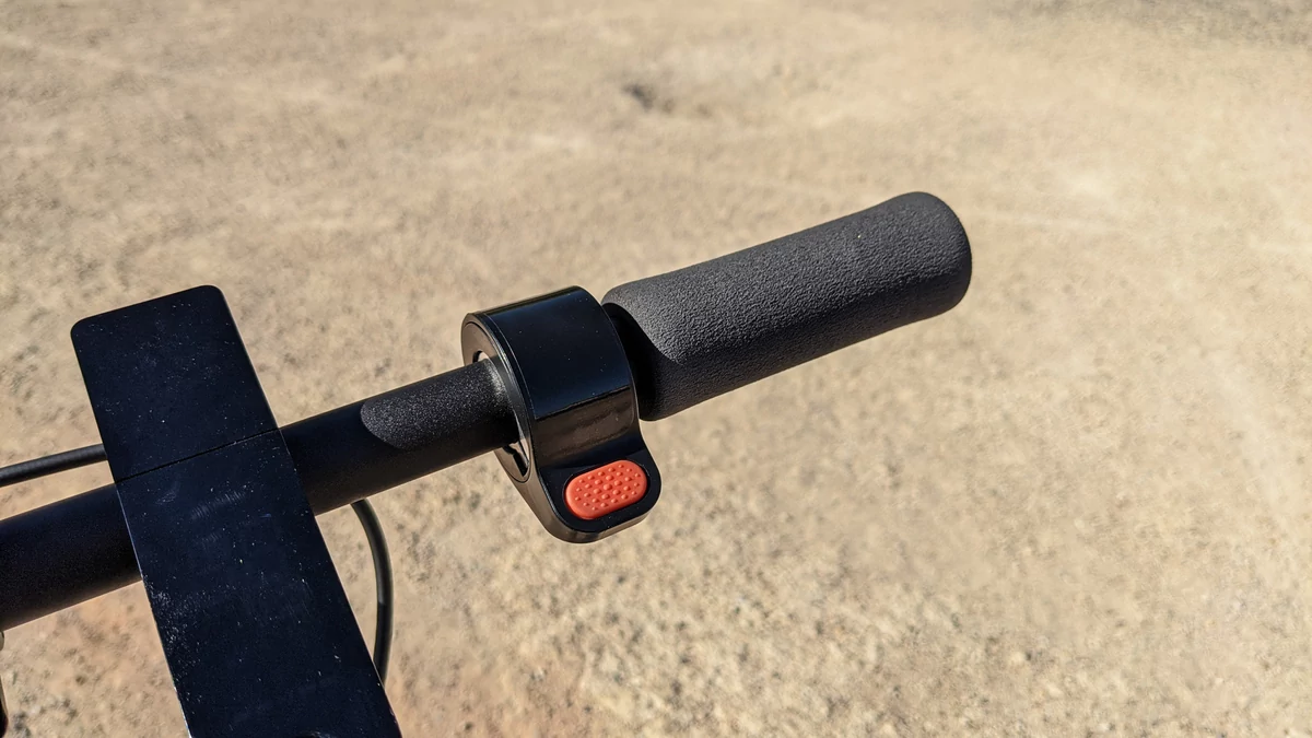 Xiaomi Mi Electric Scooter Essential © David Nogueira