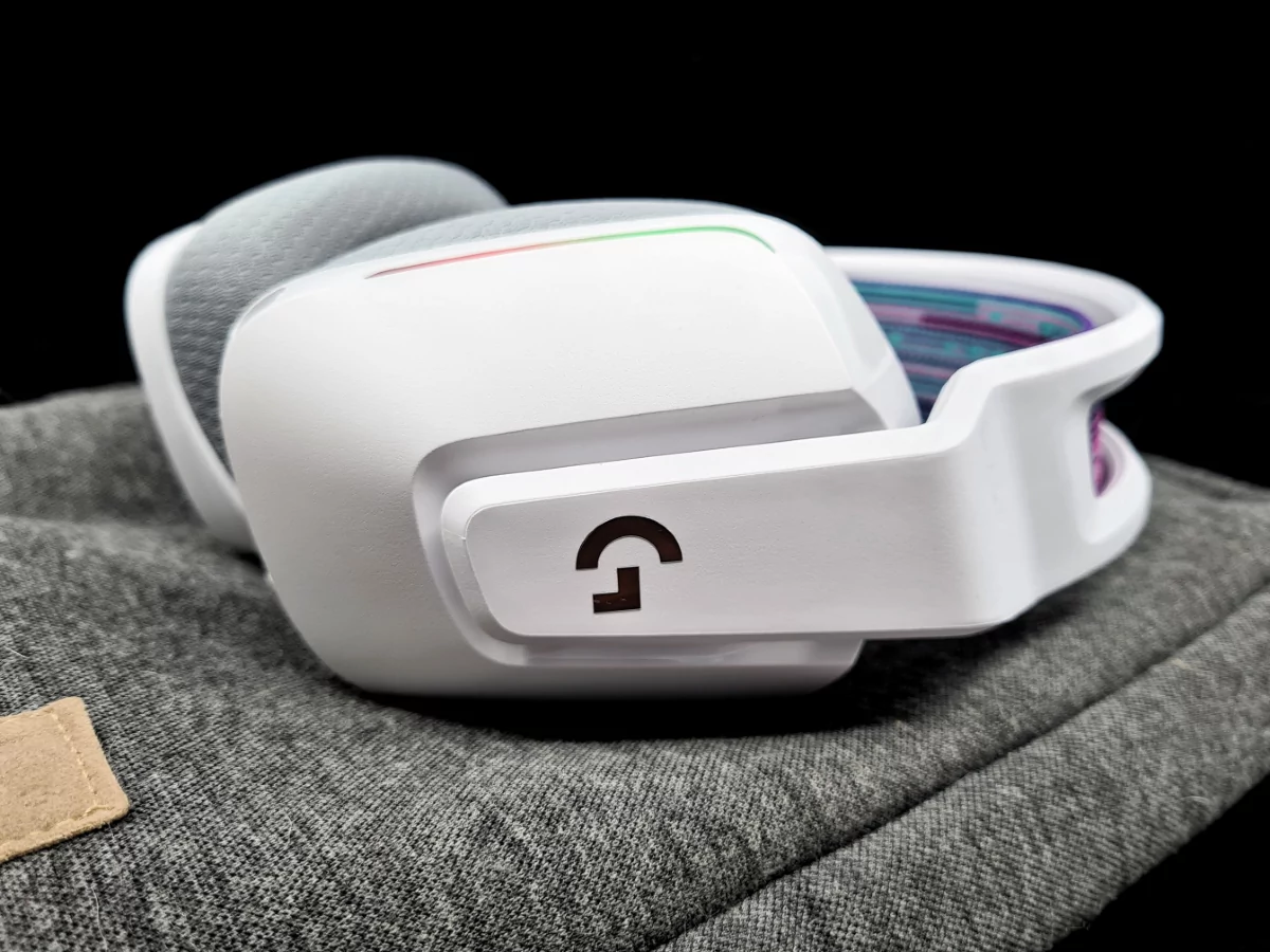 Logitech G733 Lightspeed_9 © Matthieu Legouge