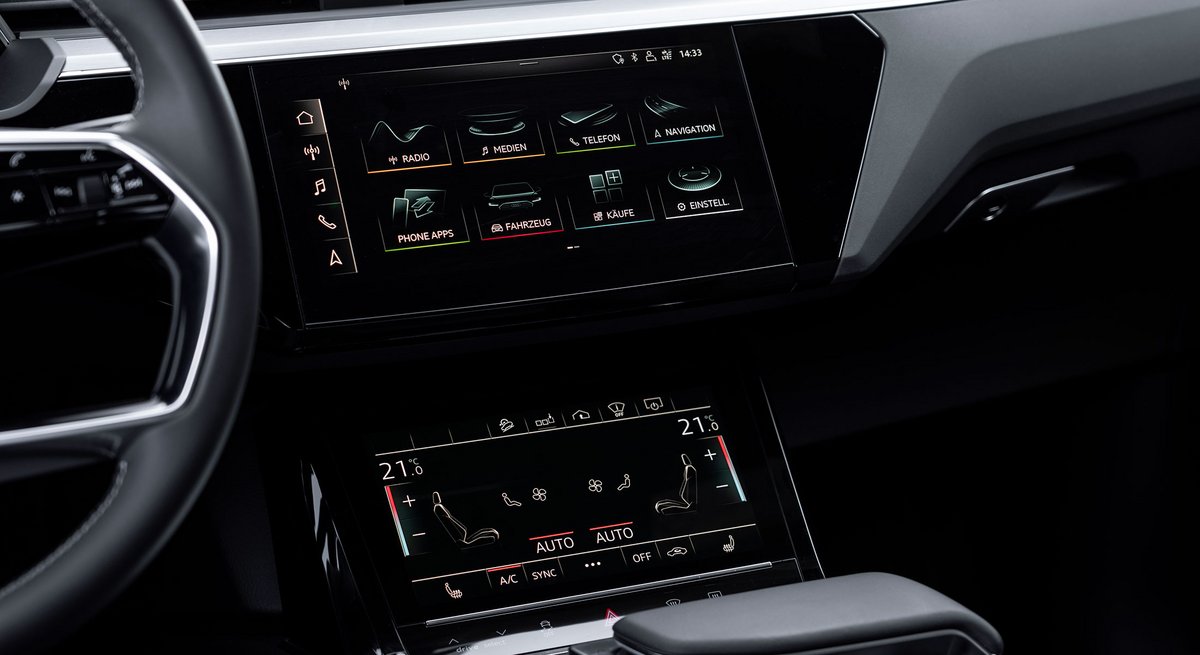 Audi - Les deux écrans OLED à retour haptique sont efficaces