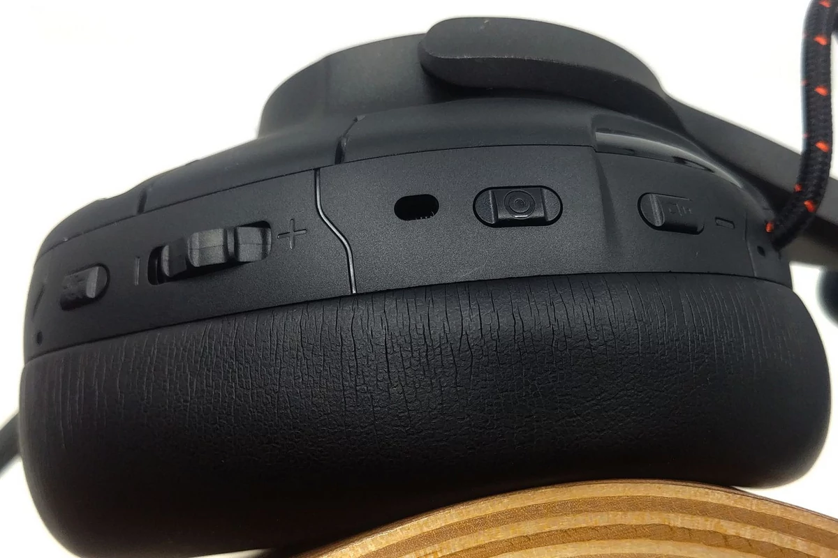 JBL Quantum One © Nerces