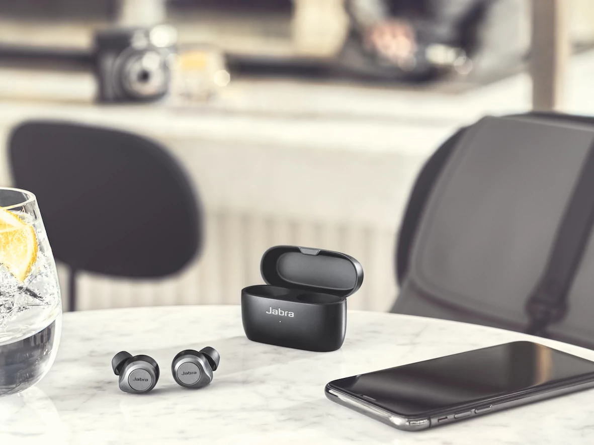 Jabra Elite 85T (4).jpg