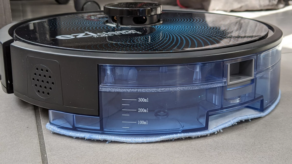 EZI Clean Aqua Connect x850 © Mathieu Grumiaux pour Clubic