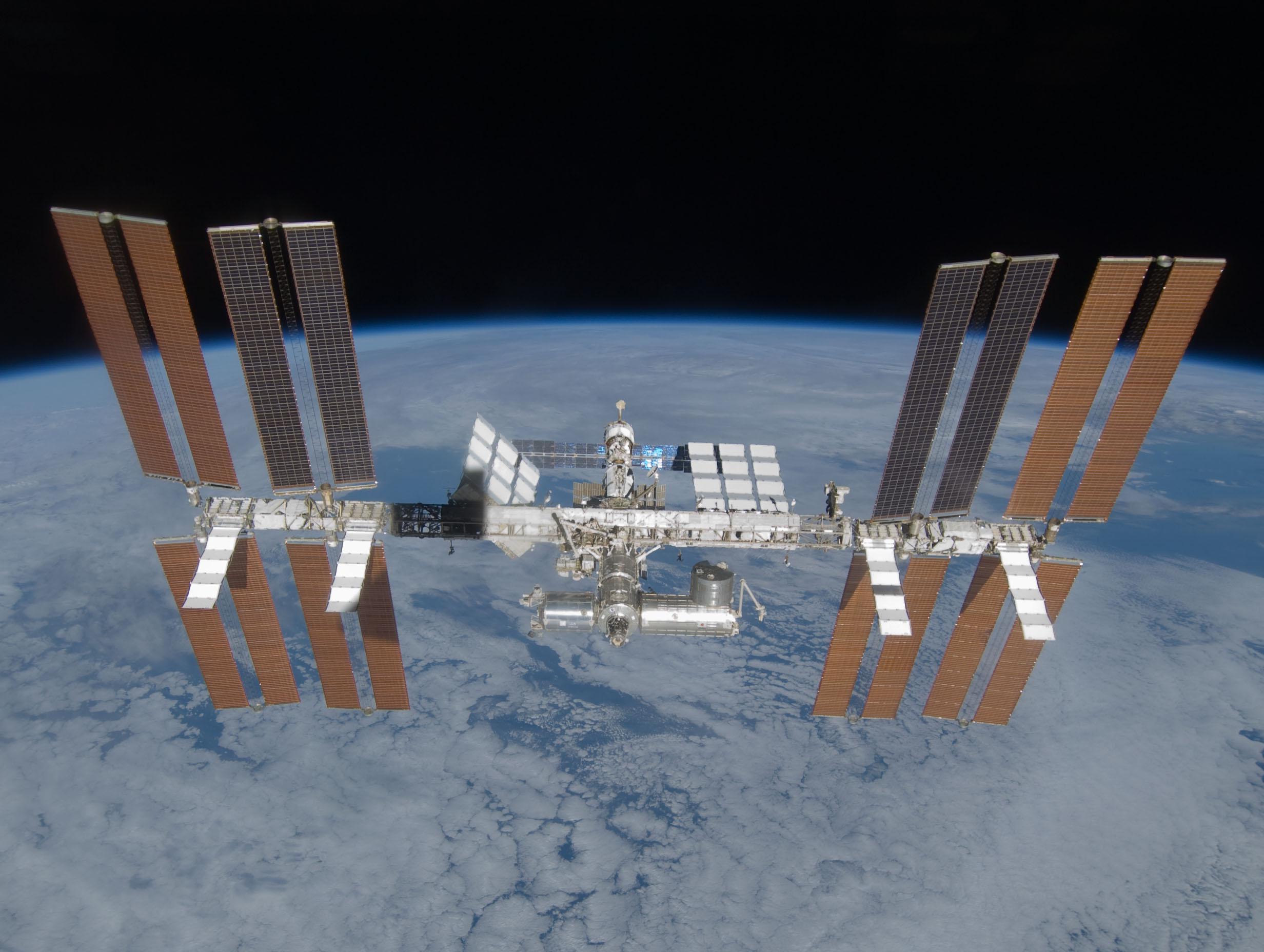 L'ISS a dû manoeuvrer mardi pour éviter une collision avec un débris
