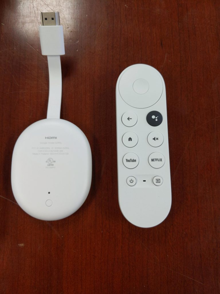 Le nouveau Chromecast avec Android TV s'illustre en photo et dans une vidéo de prise en main