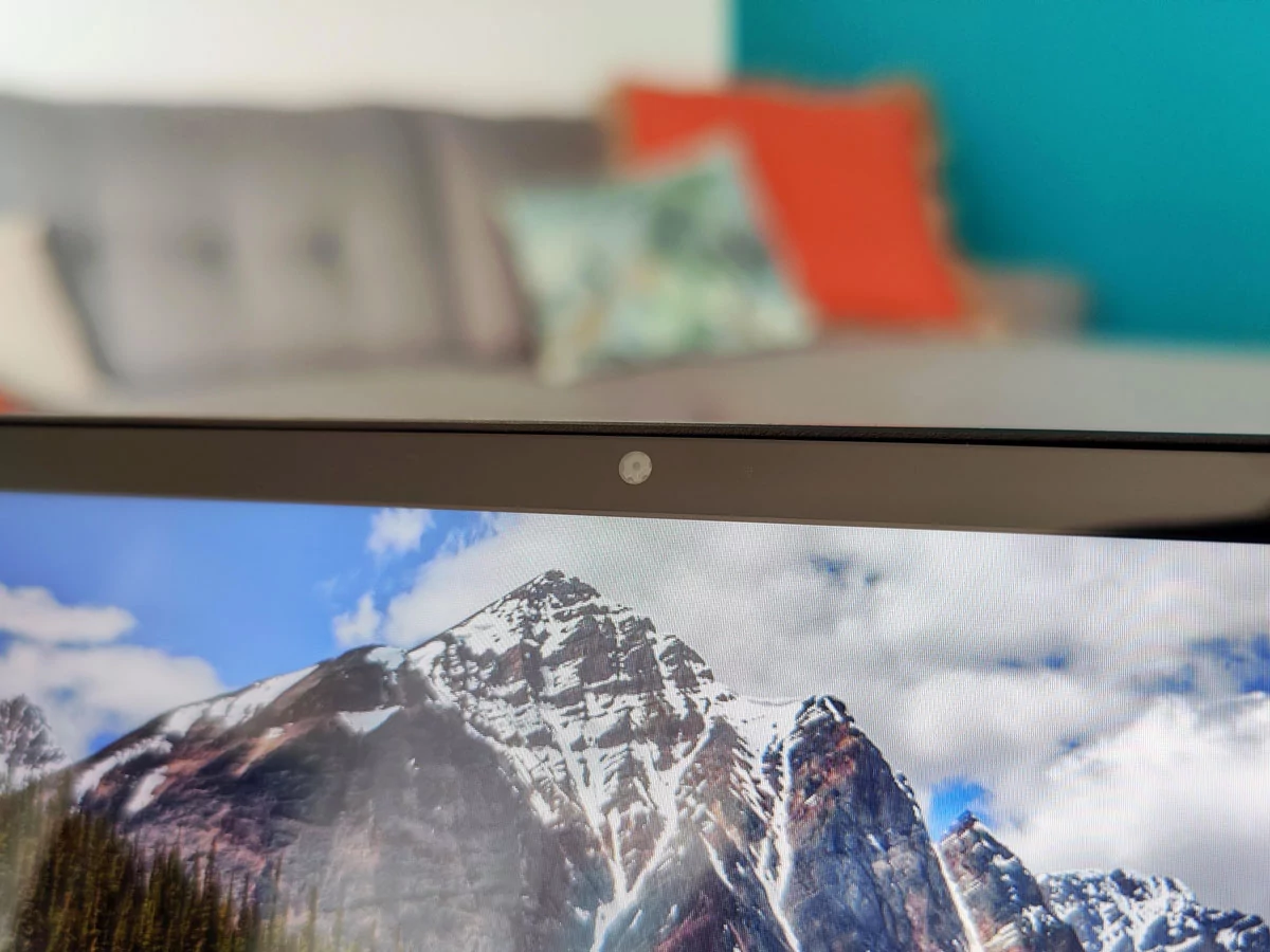 Camera Asus Chromebook Flip C436 © Gabriel Manceau