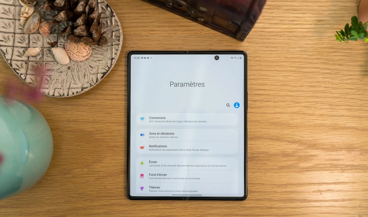 Samsung Galaxy Z Fold 2 test © © Pierre Crochart pour Clubic