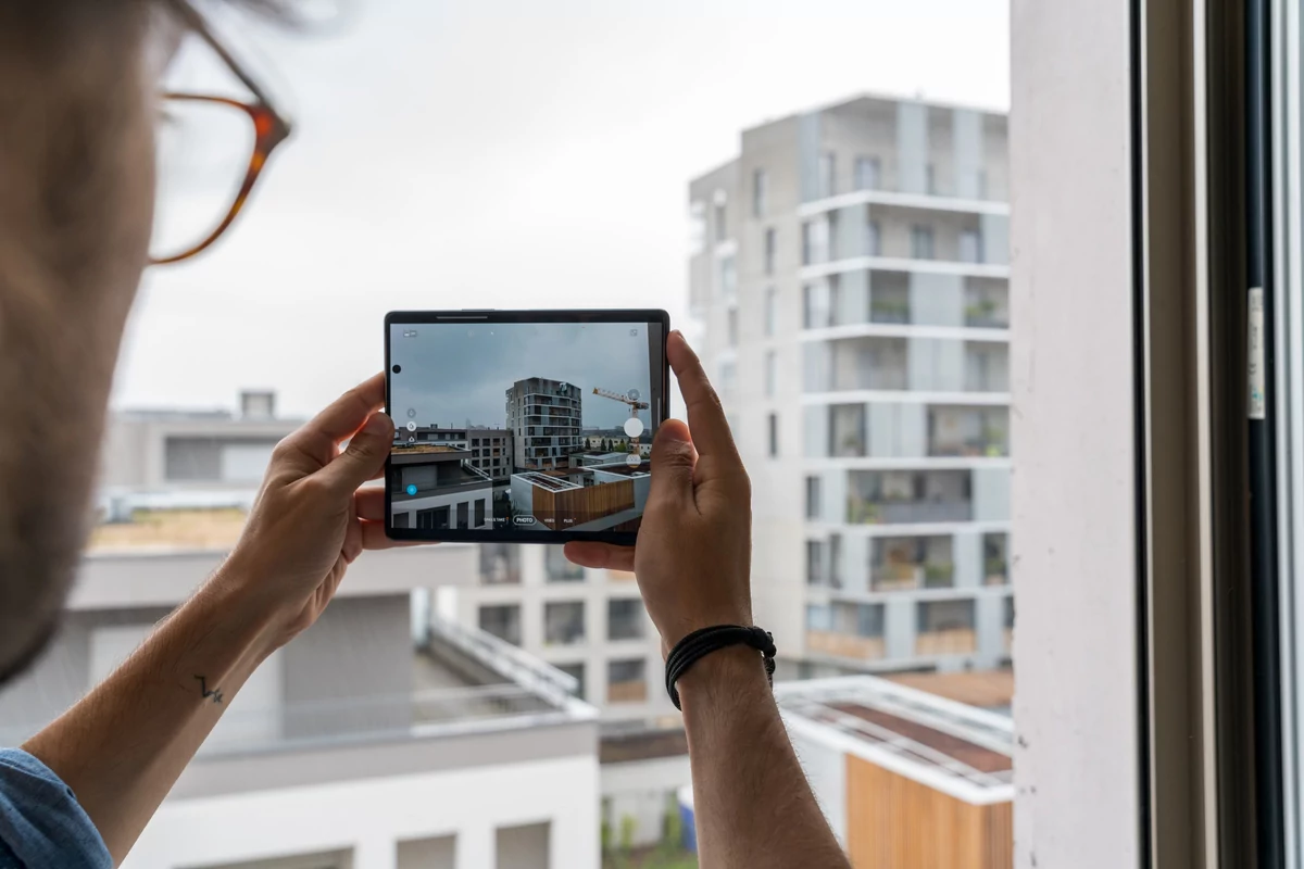Samsung Galaxy Z Fold 2 test © © Pierre Crochart pour Clubic