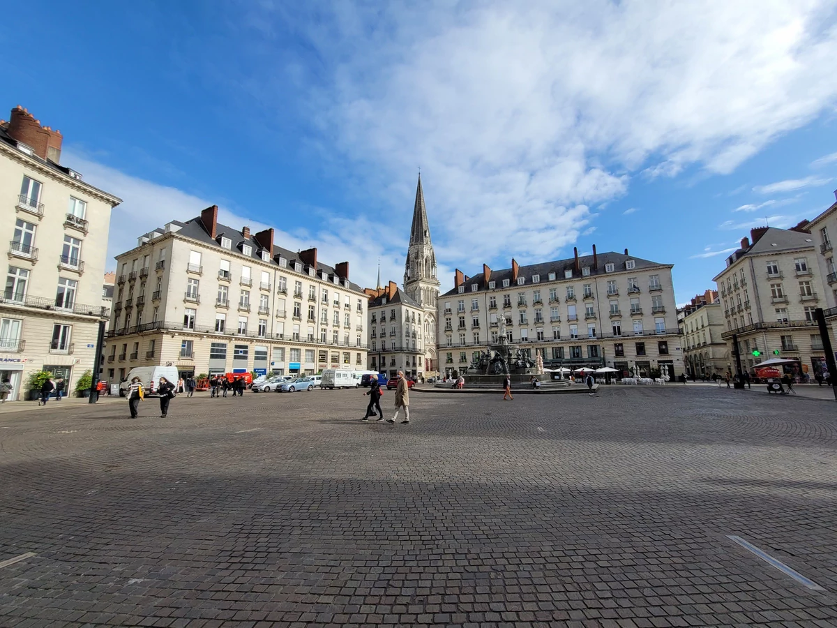 Samsung Galaxy Z Fold 2 test © © Pierre Crochart pour Clubic