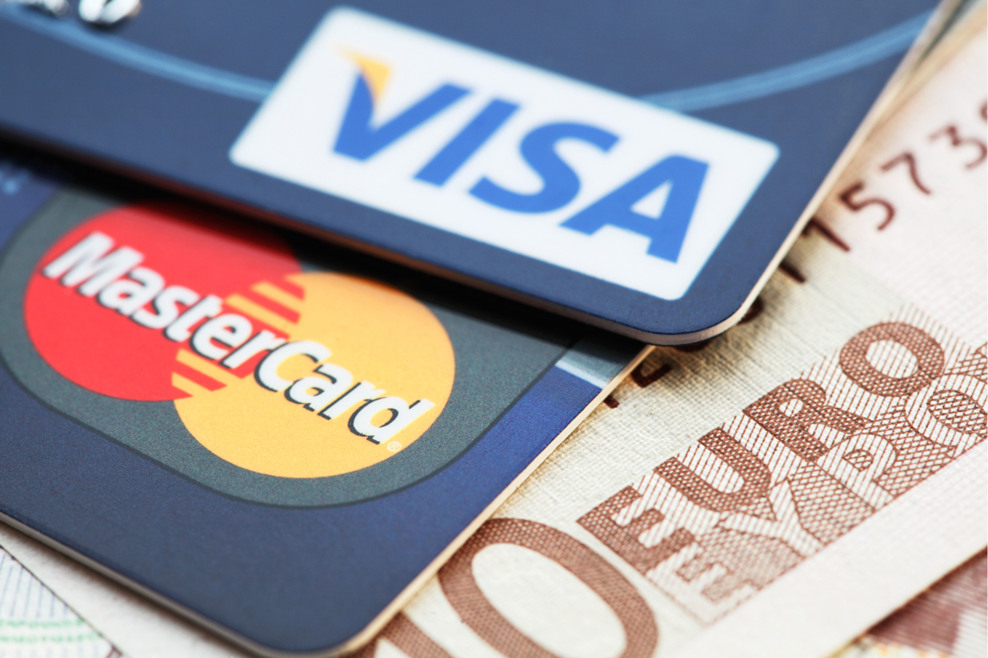 Plus d'un million de cartes de crédit se retrouvent en ligne sur le dark web