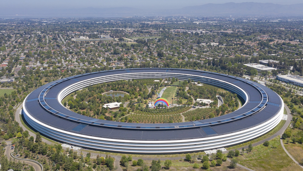 Apple HQ © Wikipedia