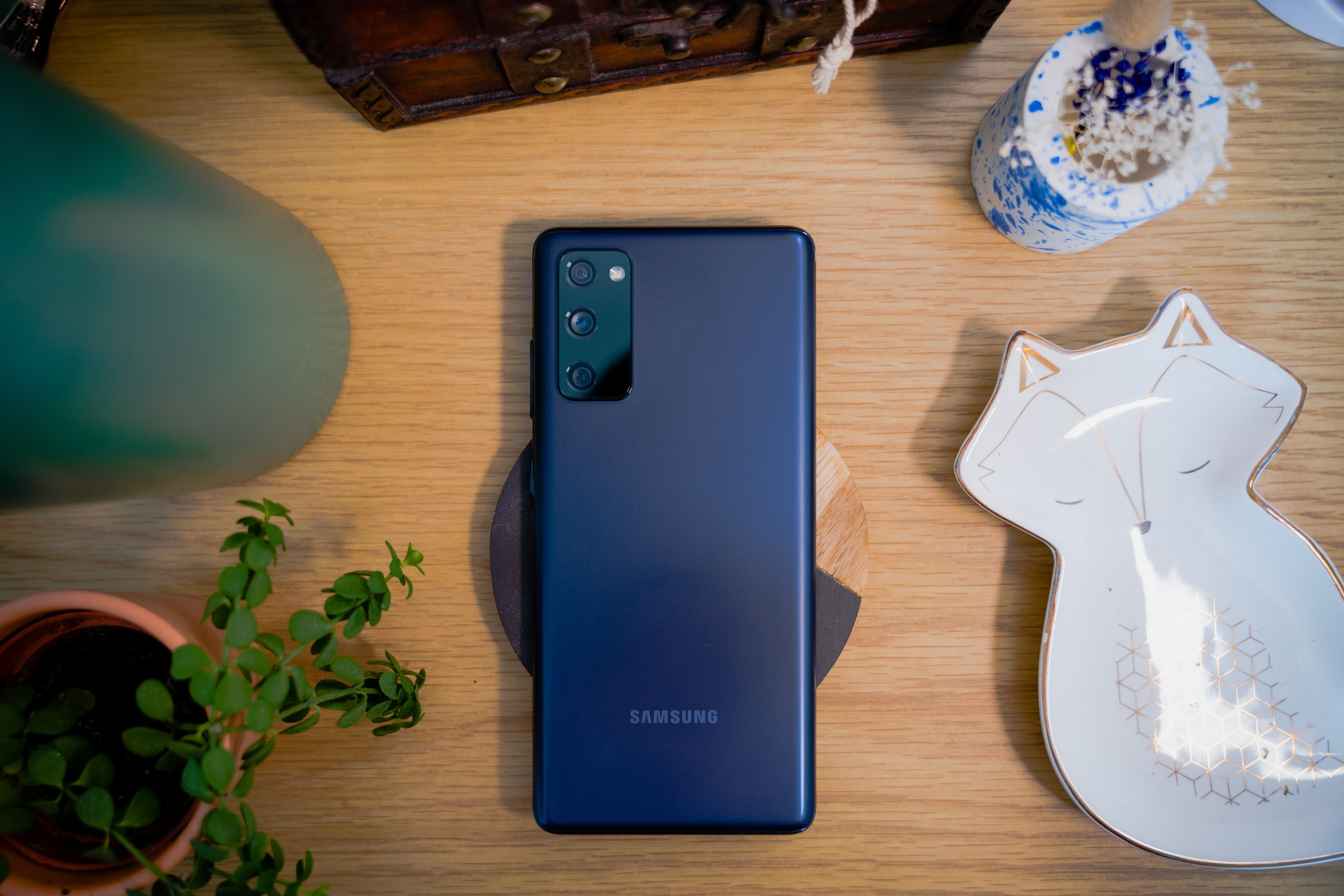 Test Samsung Galaxy S Fe Une Belle Surprise Qui N A Pas Grand Chose A Envier Aux Flagships