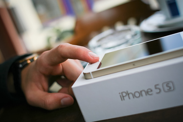 Un recycleur revend 100 000 iPhone, iPad et Apple Watch... et se fait prendre par Apple