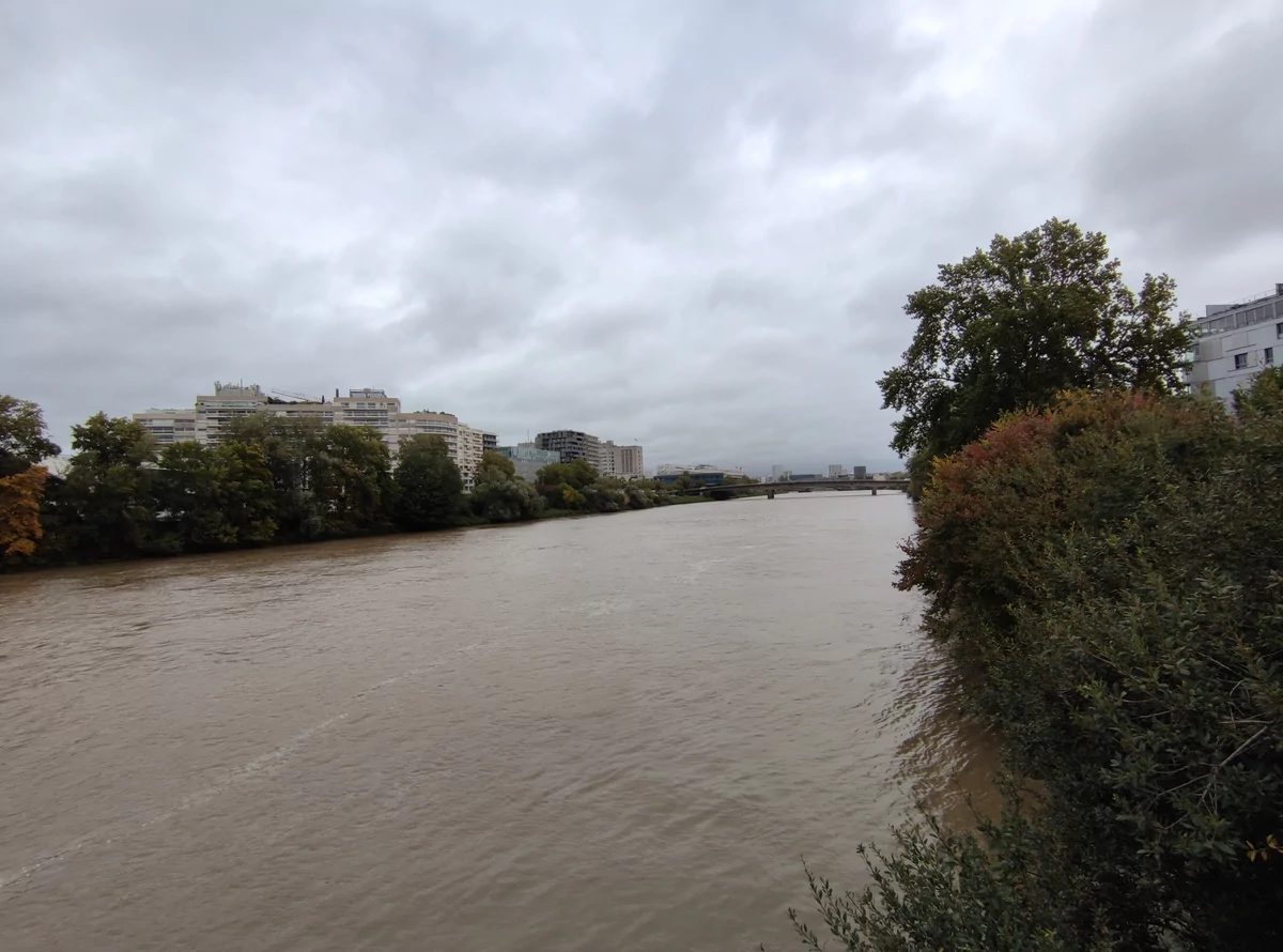 Xiaomi Mi 10T Pro test © © Pierre Crochart pour Clubic