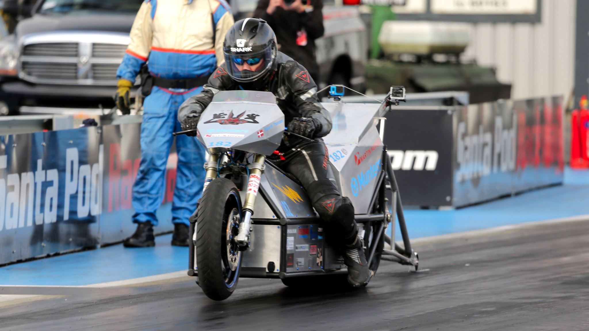 Le record du monde de vitesse pour une moto électrique battu par la Silver Lightning