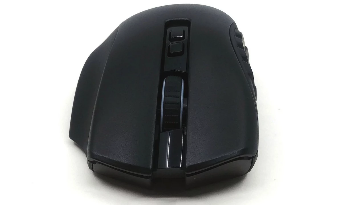 Razer Naga Pro © Nerces