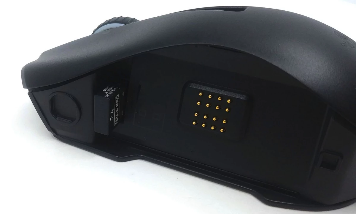 Razer Naga Pro © Nerces