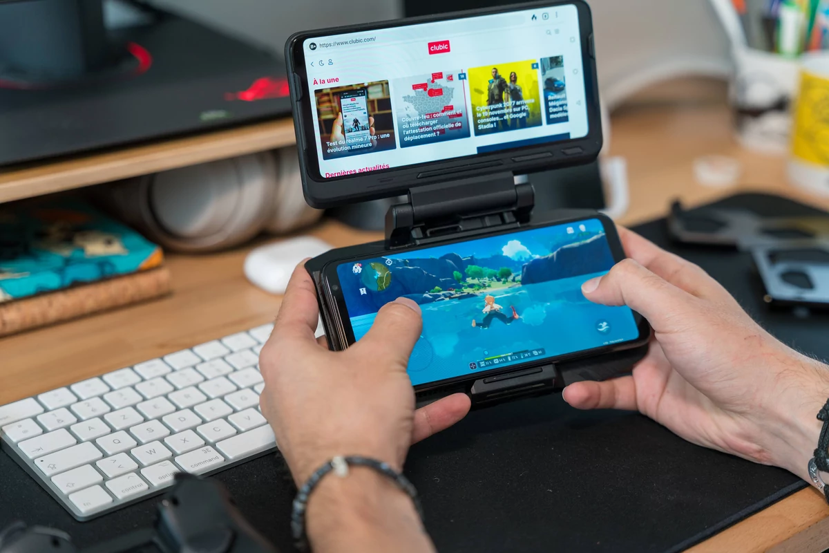 Asus ROG Phone 3 accessoires © © Pierre Crochart pour Clubic