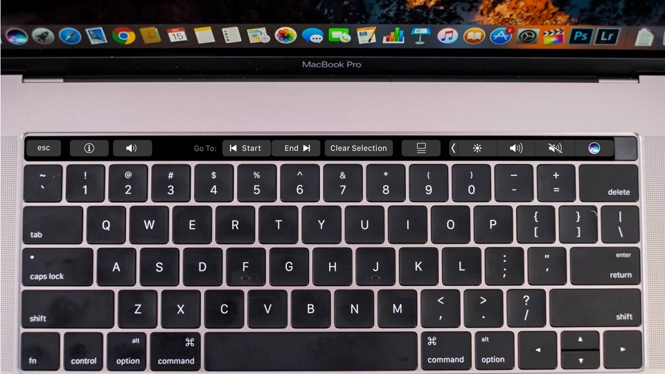 FCPX Touch Bar © Apple