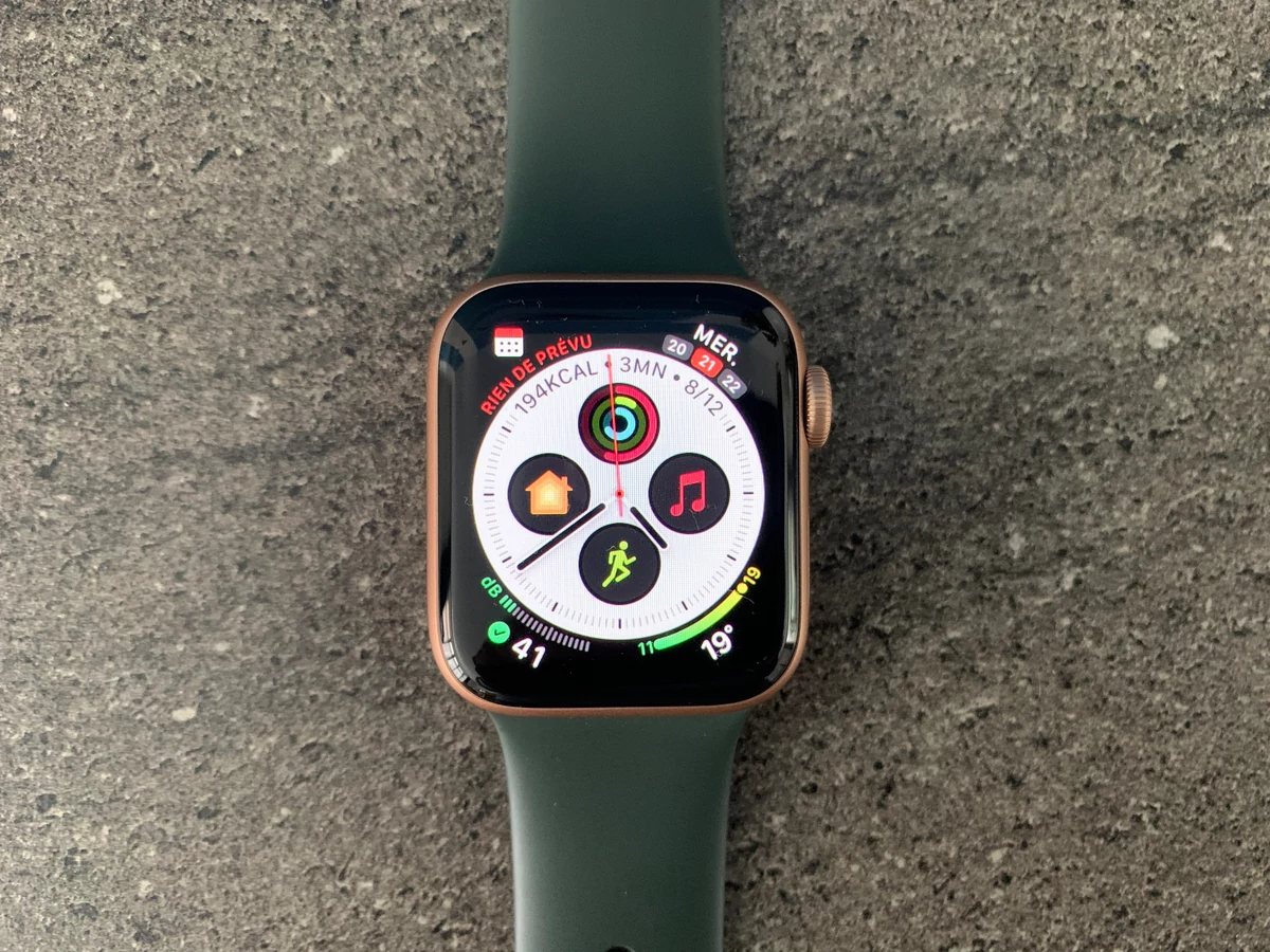 Apple Watch Series 6 © Mathieu Grumiaux pour Clubic