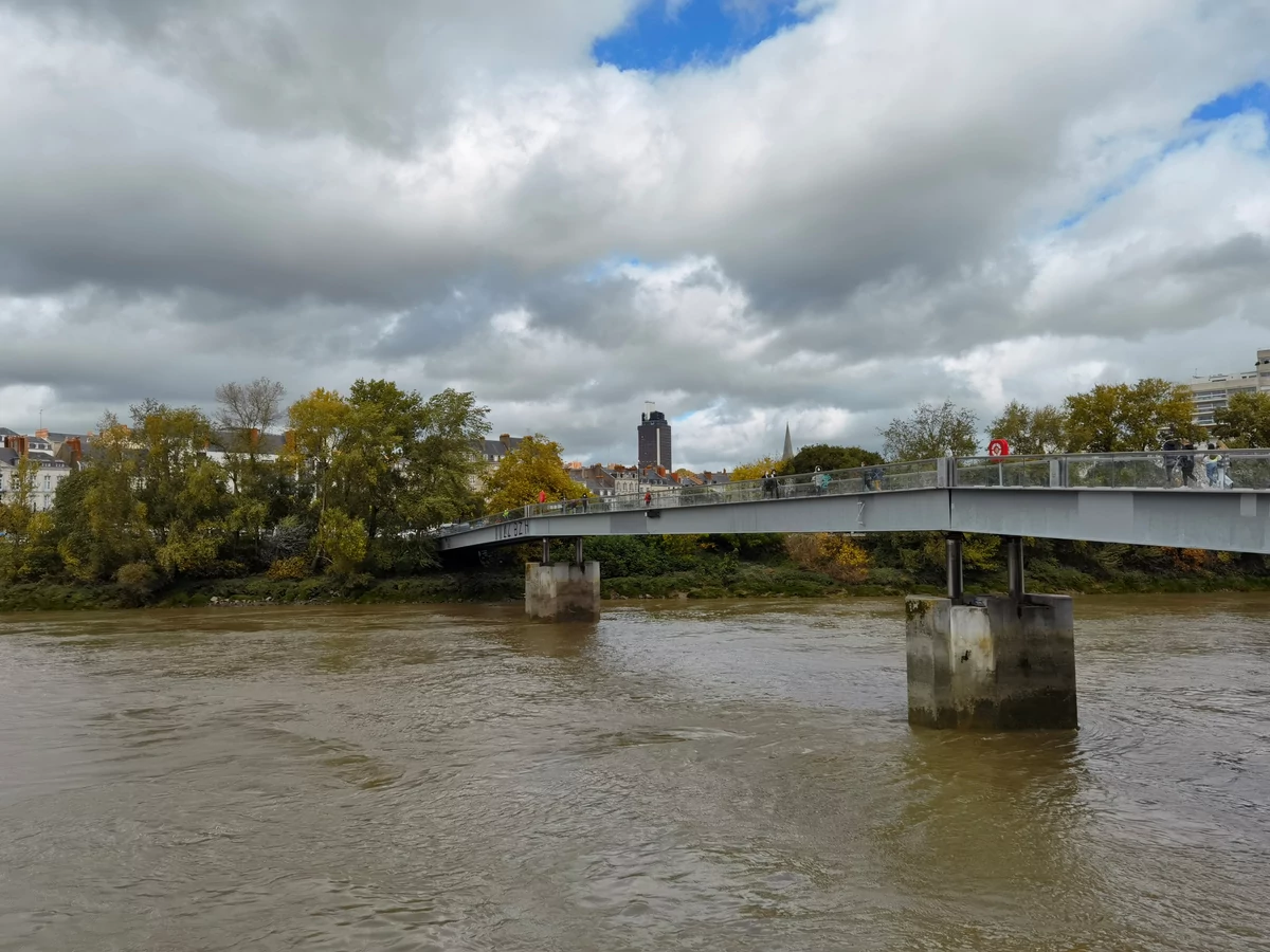 Huawei Mate 40 Pro grand-angle © © Pierre Crochart pour Clubic
