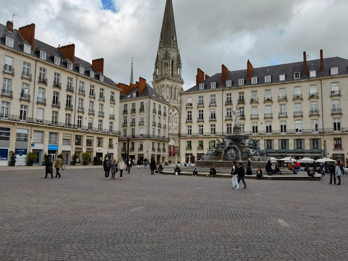 Huawei Mate 40 Pro grand-angle © © Pierre Crochart pour Clubic