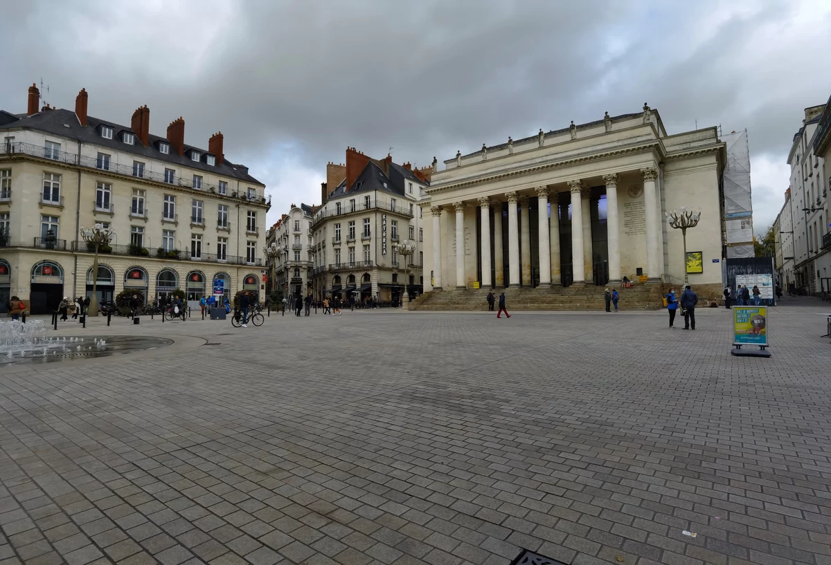 Huawei Mate 40 Pro ultra grand-angle © © Pierre Crochart pour Clubic