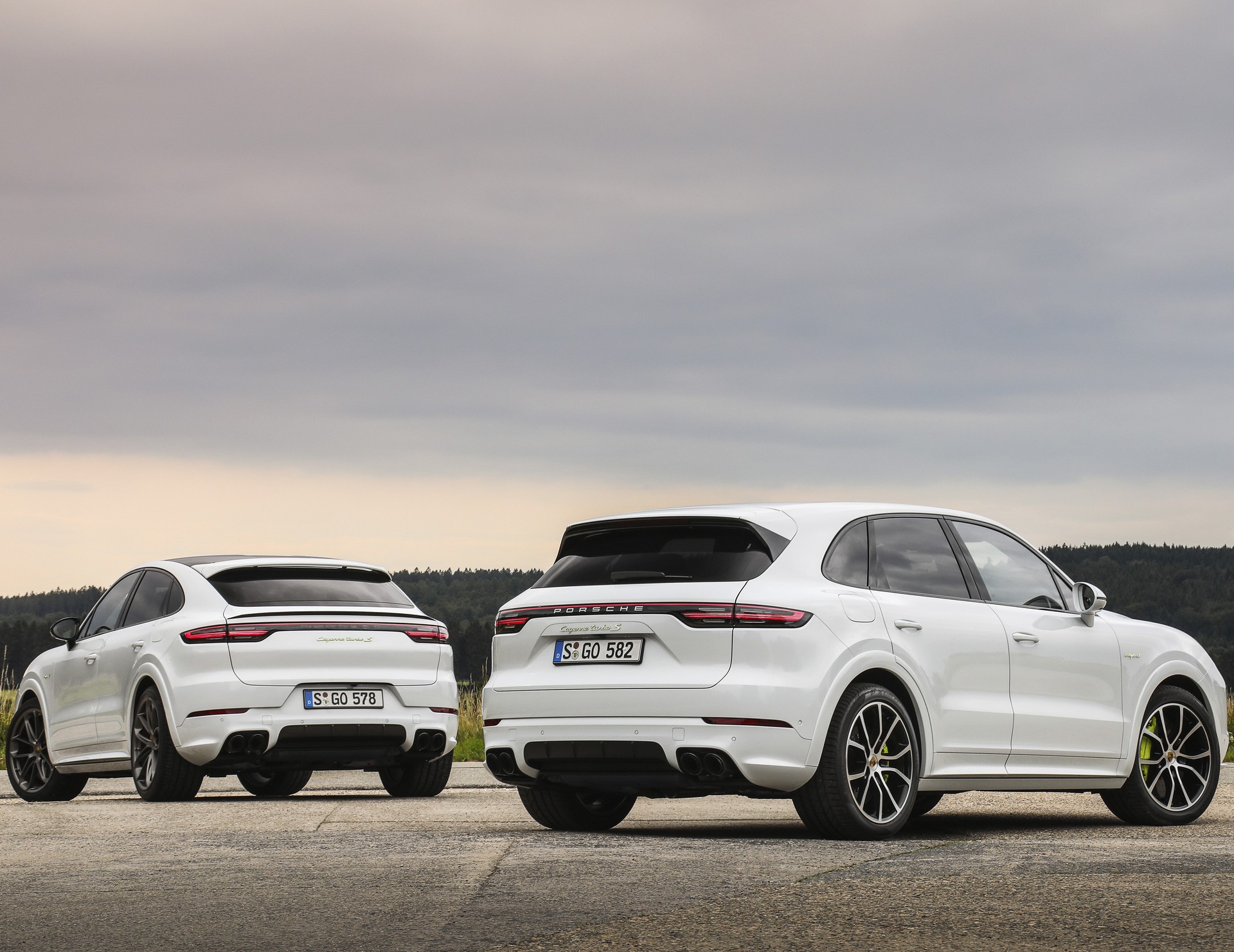 La Porsche Cayenne PHEV reçoit à son tour une meilleure batterie