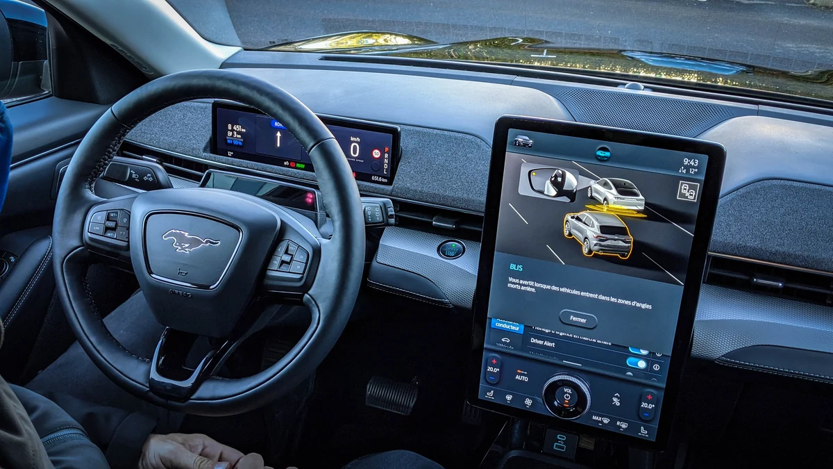 Ford Sync Mach-e © David Nogueira