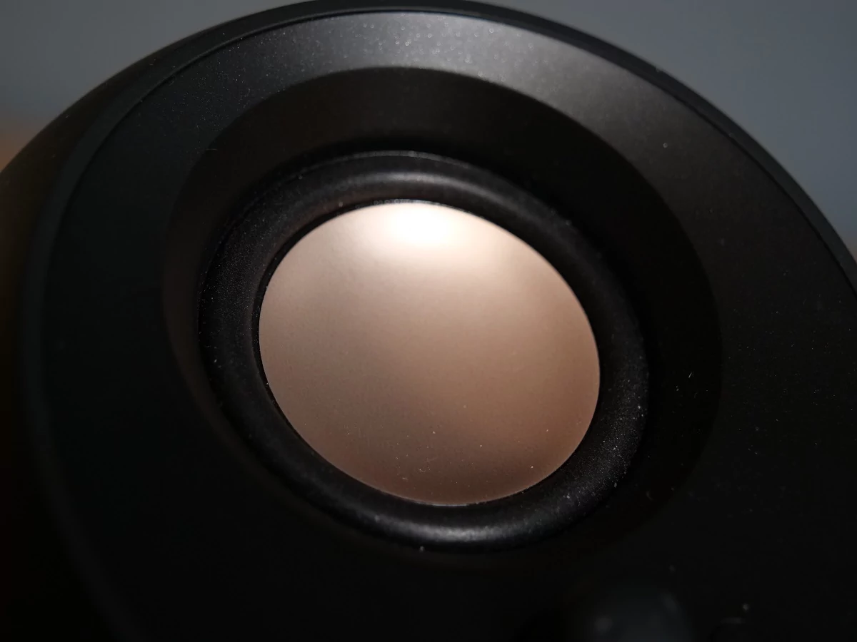 Creative Pebble V3