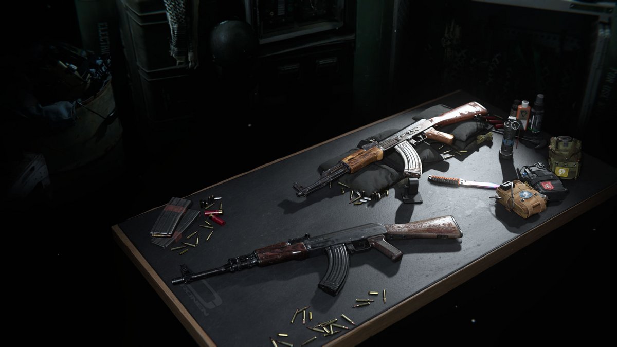 Varier les plaisirs avec deux AK-47 distinctes © Activision