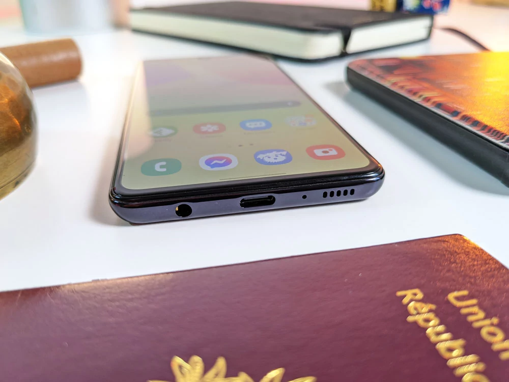 Samsung Galaxy A41 connectique