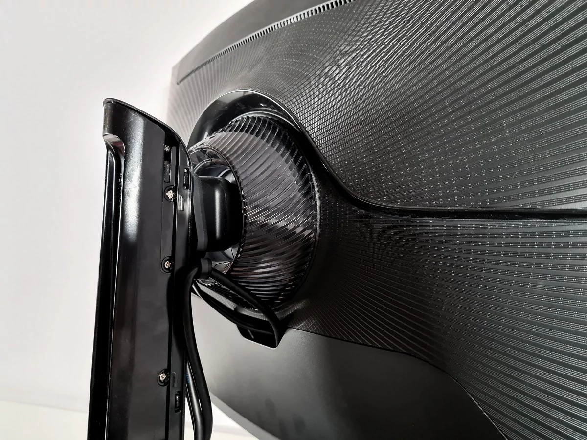 Test Samsung G7 Odyssey_4 © Matthieu Legouge