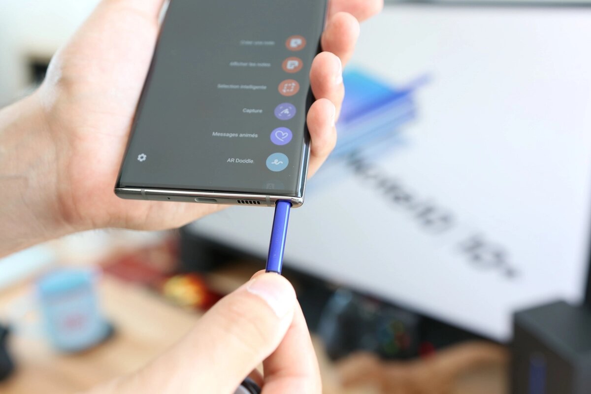 Samsung : le Galaxy S21 supportera le S-Pen... mais ne permettra pas de le ranger