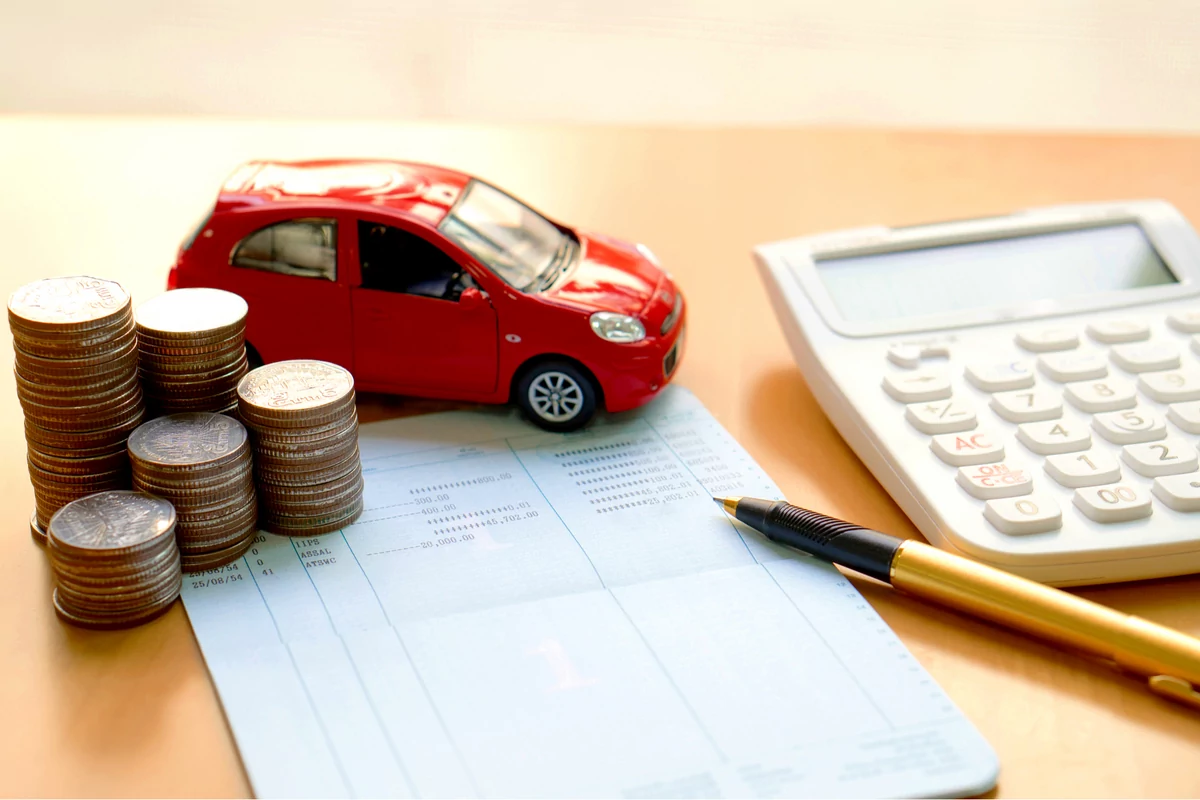 Voiture prix © By PHOTOBUAY / shutterstock.com