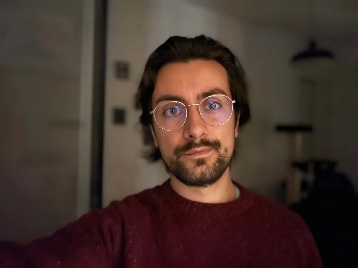 iPhone 12 Pro Max test