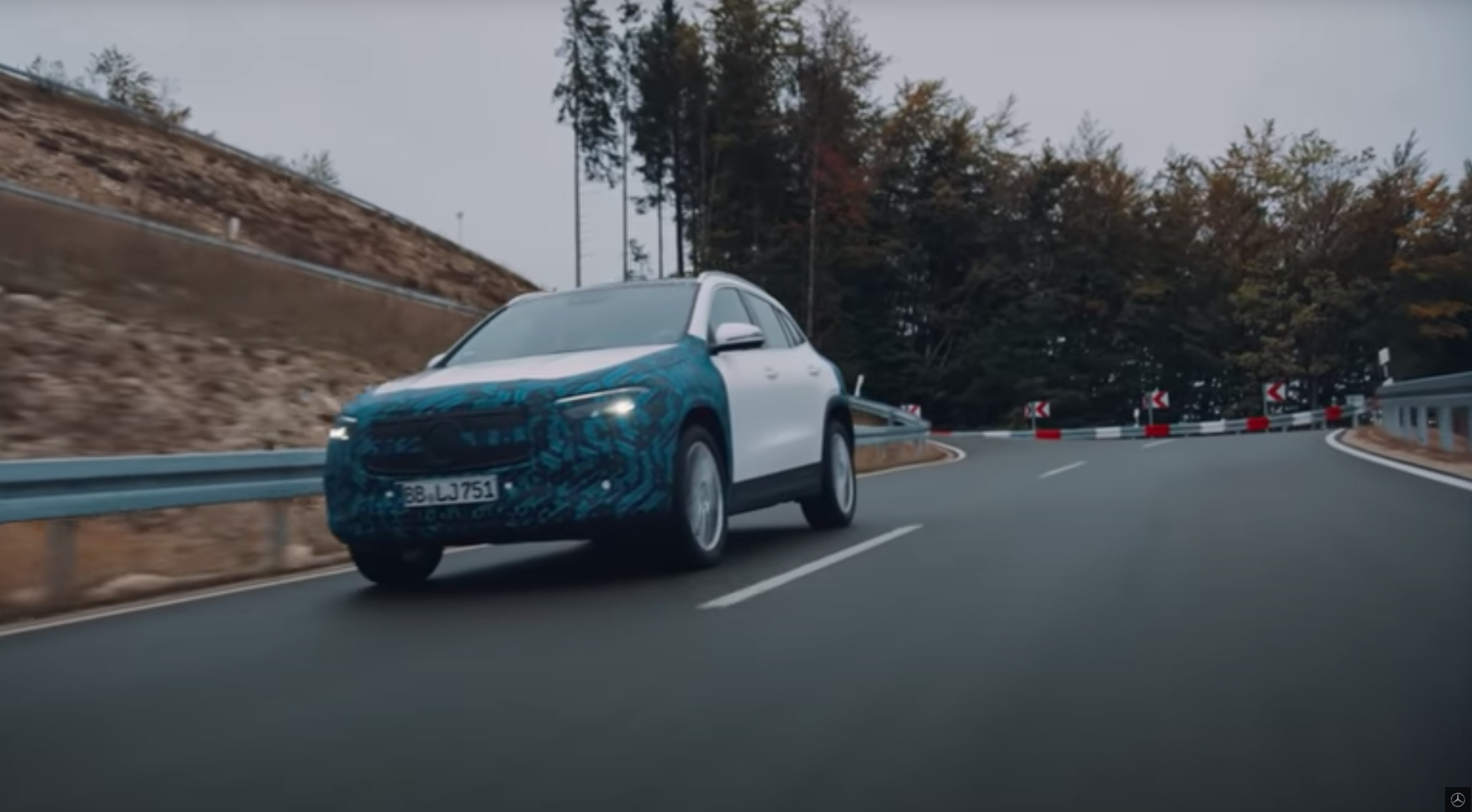 Les nouveaux EQA et EQS de Mercedes se dévoilent dans un nouveau teaser