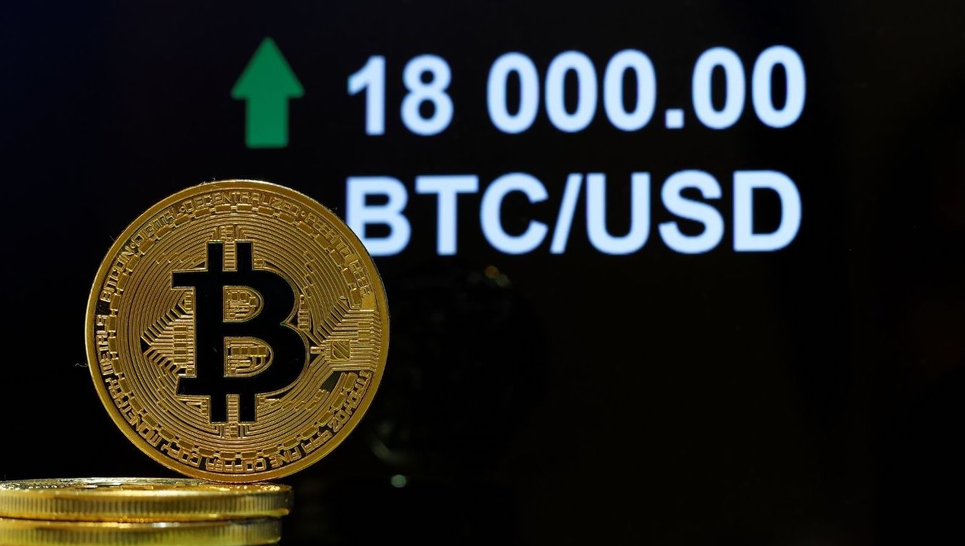 Le prix du Bitcoin (BTC) dépasse les 18 000 dollars pour la première fois depuis trois ans