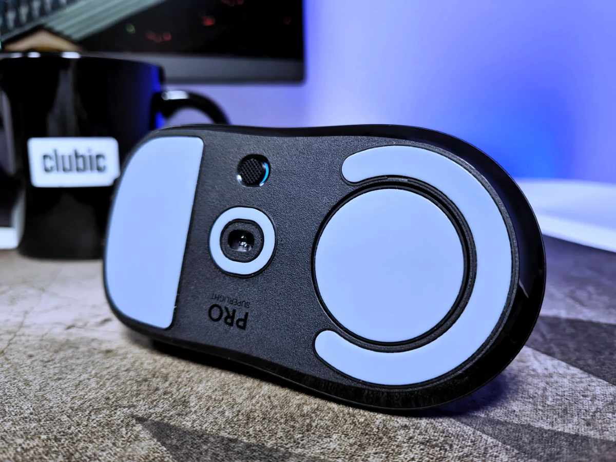 Test Logitech PRO X Superlight : la prochaine référence de l'eSport ?