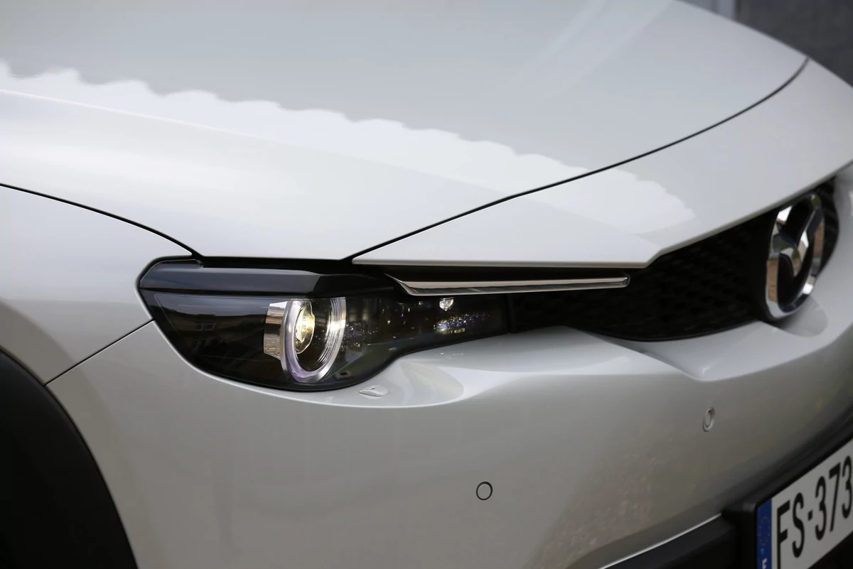 Mazda MX30 © Camille Pinet